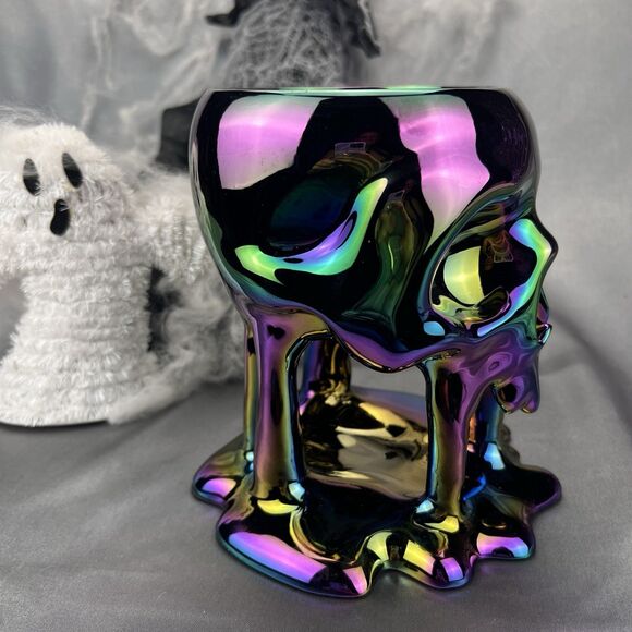 Bath & Body Works HALLOWEEN 2025 Iridescent Dripping Skull 3 Wick Candle Holder - Picture 9 of 10